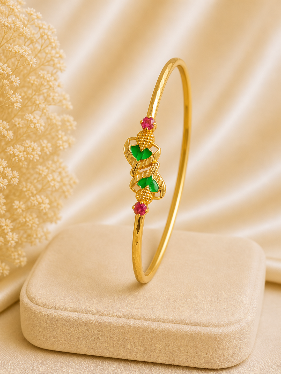Traditional Palakka Gold Bangle