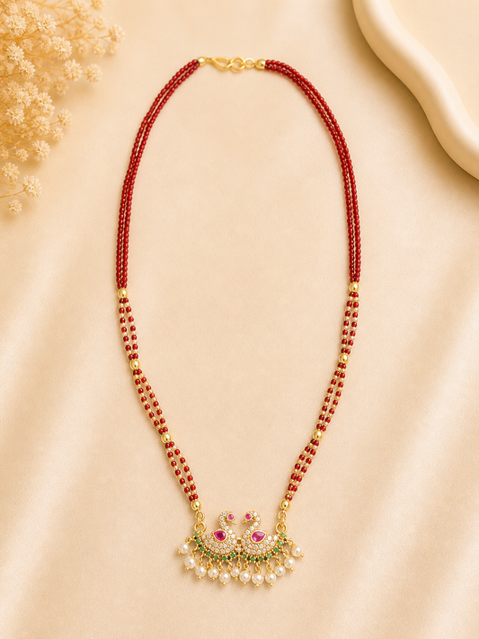 Maroon Swan Pearl Necklace