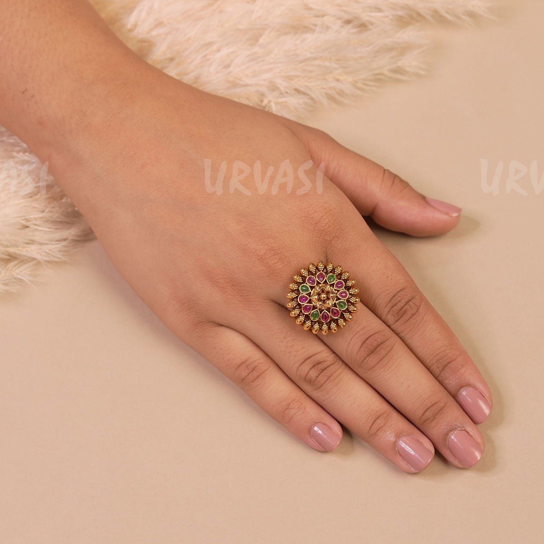 Antique Finger Ring FR53