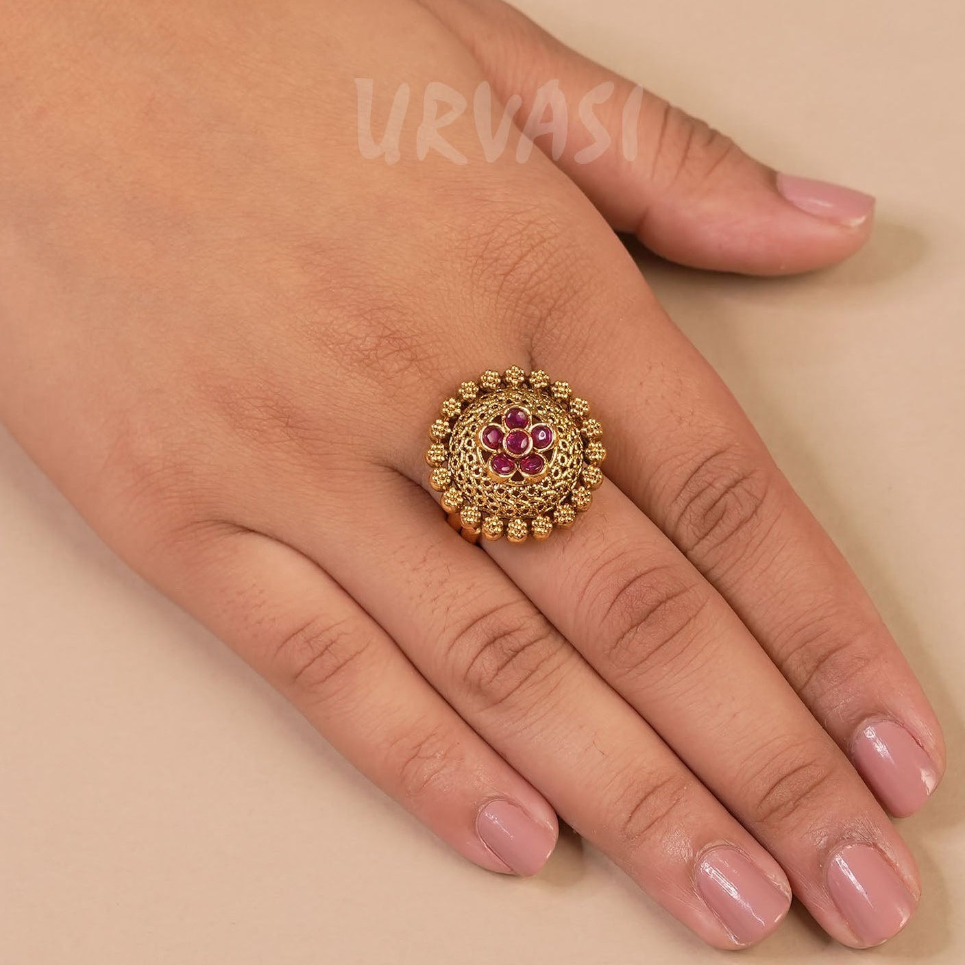 Antique Finger Ring FR47