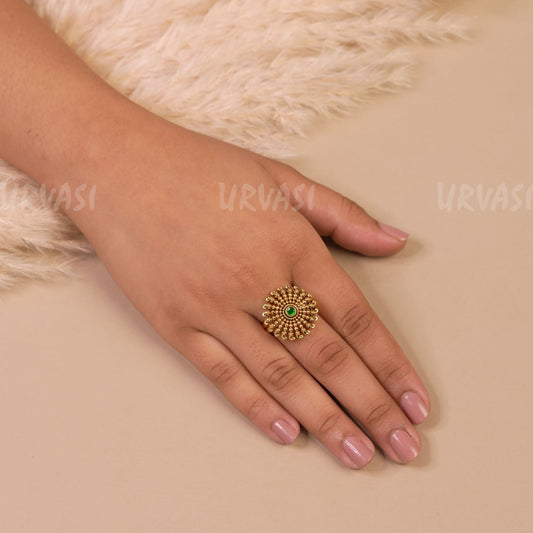 Antique Finger Ring FR48
